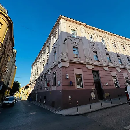 Jókai * Pécs